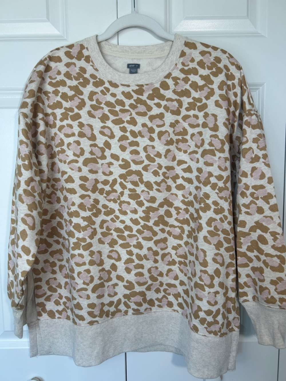 Aerie Cream and Brown Patterned Sweater